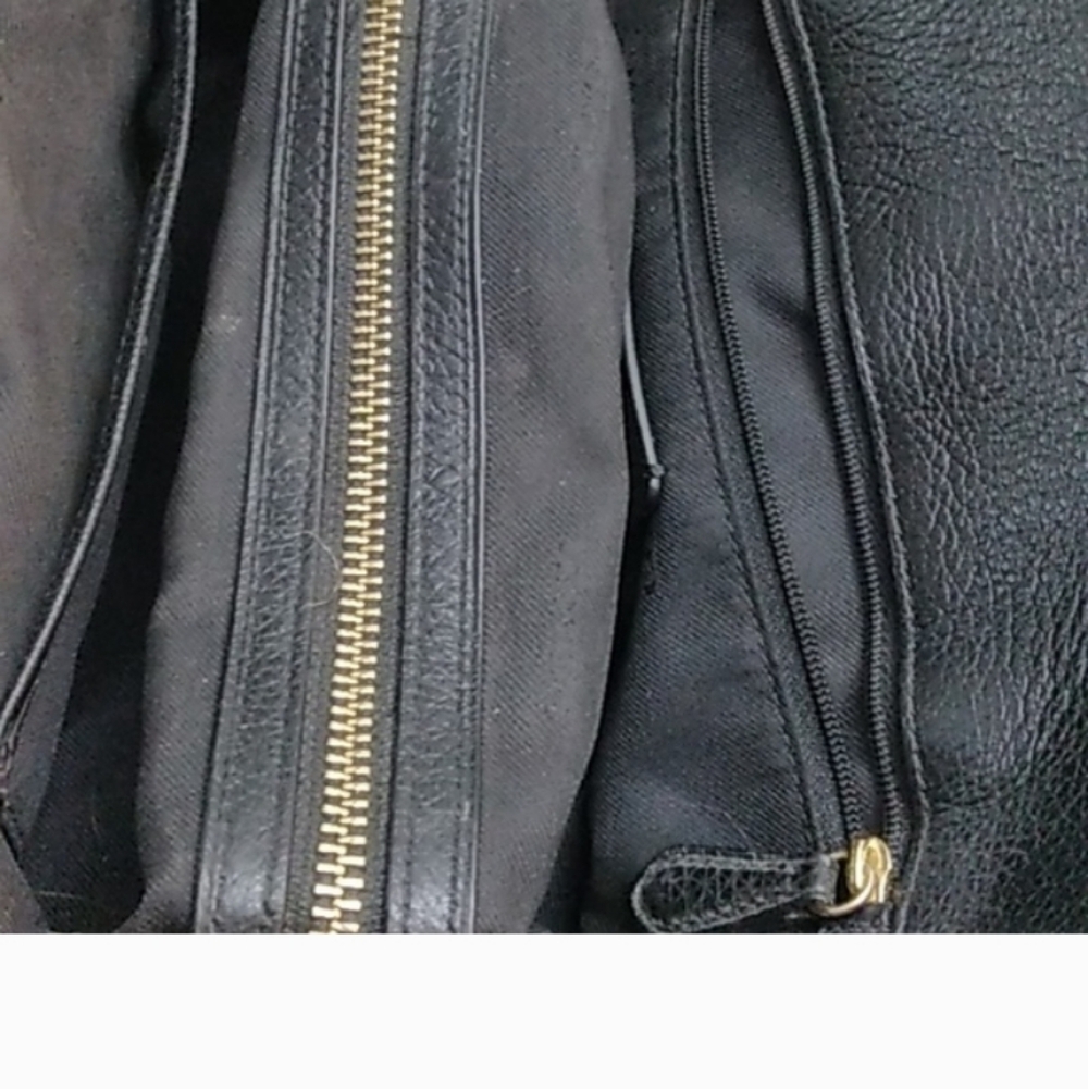Coach Black Leather Shoulder Bag with Gold Chain#new Strap Add - Picture 9 of 11